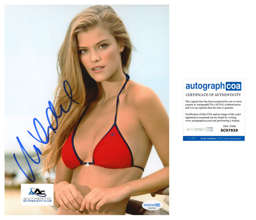 Nina agdal autografo - autografo, firmato
